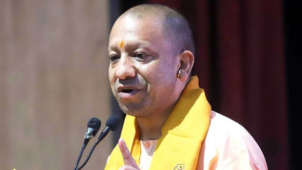 UP: यूपी में 'काऊ टूरिज्म' की संभावनाएं तलशेगी योगी सरकार, ग्रामीण अर्थव्यवस्था को मिलेगी नई पहचान