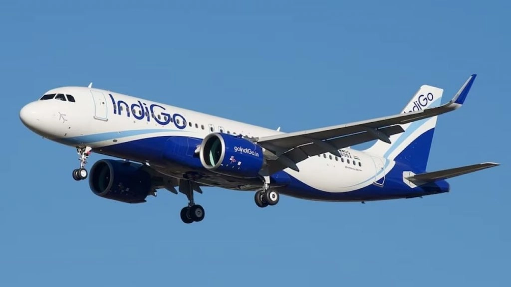 कोलकाता से श्रीनगर जा रही IndiGo फ्लाइट में फ्यूल लीकेज, कराई गई इमरजेंसी लैंडिंग