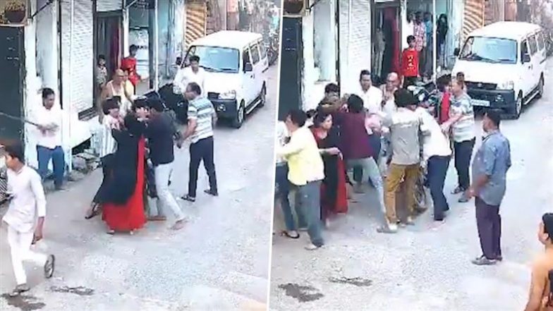Viral Video: मध्य प्रदेश के धार में लड़की को फ्लाइंग किस देना पड़ा भारी, पिटाई के बाद पुलिस केस दर्ज