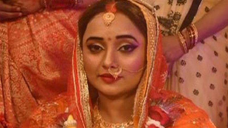 Karwa Chauth 2025: सोलह श्रृंगार कर रानी चटर्जी ने सुहागिनों को दी करवाचौथ की शुभकामनाएं
