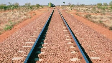 Jalgaon: रील बनाना साबित हुआ जानलेवा! रेलवे ट्रैक पर दो दोस्तों की ट्रेन की चपेट में आने से मौत, जलगांव में वीडियो बनाने के शौक ने ली जान