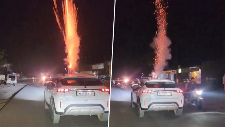 Mandsaur Stunt: एमपी के मंदसौर में युवकों ने चलती कार की छत पर फोड़े पटाखे, स्टंटबाज़ी पर पुलिस ने लिया एक्शन