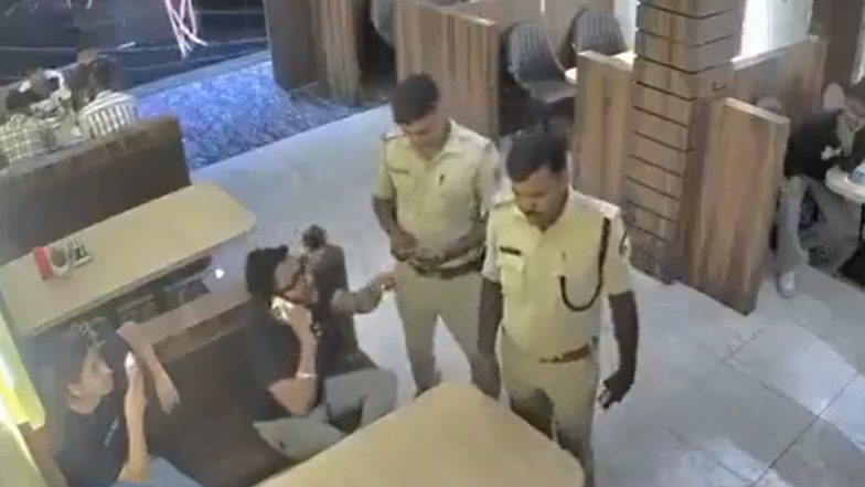 VIDEO: बिहार पुलिस ने किया शर्मसार! होटल में बैठे भाई बहन के साथ की बदसलूकी, जमकर डांटा, कटिहार का वीडियो सामने आने के बाद प्रशासन पर उठे सवाल