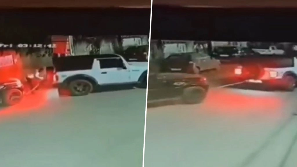 गुरुग्राम में चोरों ने थार से बांधकर स्कॉर्पियो गाड़ी चुराई.