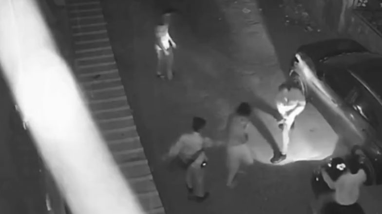 Bhopal: इंजीनियरिंग छात्र के साथ पुलिस कर्मियों ने की बेरहमी से मारपीट, घायल युवक की हुई मौत, भोपाल से बर्बरता का VIDEO आया सामने