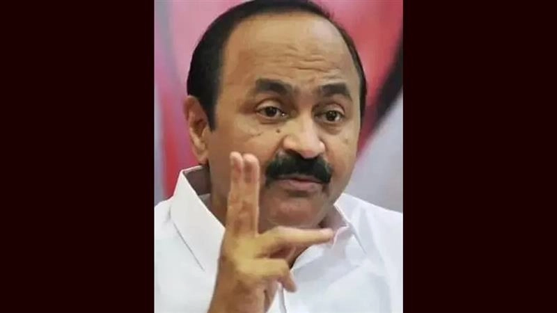 केरल विधानसभा में हंगामा जारी, एलओपी सतीशन ने लेफ्ट विधायकों पर लगाया आरोप