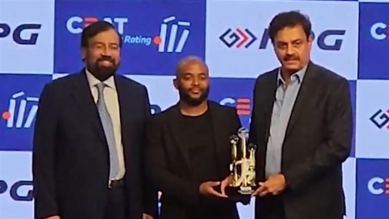 Temba Bavuma At CEAT Cricket Awards Ceremony:&nbsp;मुंबई में आयोजित सीएटी क्रिकेट अवॉर्ड समारोह में नजर आए दक्षिण अफ्रीकी क्रिकेटर टेम्बा बावुमा, देखें वीडियो