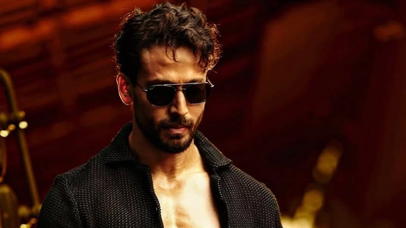 एक्शन स्टार टाइगर श्रॉफ ने किया खुलासा, बताया खुद करते हैं सारे स्टंट, नहीं लेते स्टंटमैन की मदद