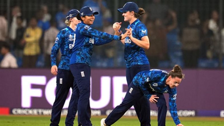Women's World Cup 2025: ऑस्ट्रेलिया ने टॉस जीतकर चुनी गेंदबाजी, बगैर किसी बदलाव के उतरी इंग्लिश टीम