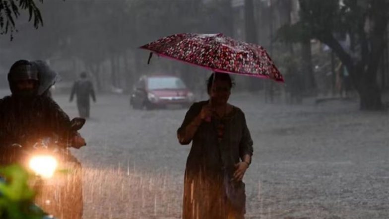 Kal Ka Mausam, 28 October: तबाही मचाने को तैयार है साइक्लोन मोंथा, इन राज्यों भारी बारिश का अलर्ट