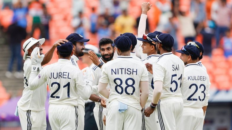 India vs South Africa, 1st Test Match Day 1 Live Score Update: दक्षिण अफ्रीका की टीम को लगा पहला बड़ा झटका, सलामी बल्लेबाज रयान रिकेल्टन हुए आउट
