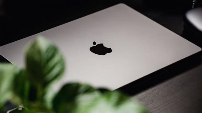 Apple ने लॉन्च किया MacBook Pro M5, दमदार AI फीचर्स और 24 घंटे की बैटरी लाइफ वाले पावरफुल लैपटॉप की इतनी है कीमत
