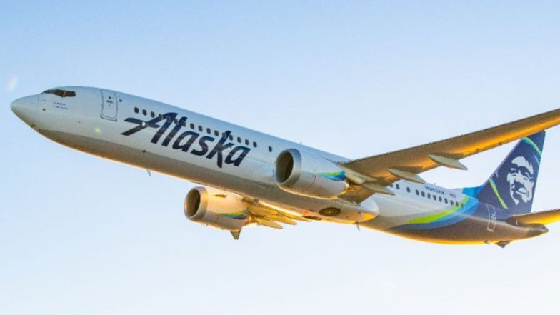 Alaska Airlines Fire Incident: हवा में पावर बैंक फटने से अलास्का एयरलाइंस के विमान में लगी आग, यात्री के घायल पर सुरक्षा को लेकर चिंता बढ़ी
