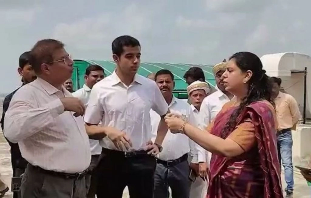 देवरिया मेडिकल कॉलेज में पानी टंकी में शव मिलने का मामला, प्राचार्य हटाए गए, जांच शुरू