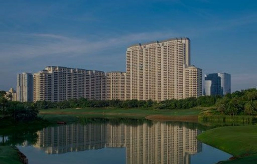 दिल्ली के कारोबारी परिवार ने खरीदे 380 करोड़ में चार लग्जरी फ्लैट