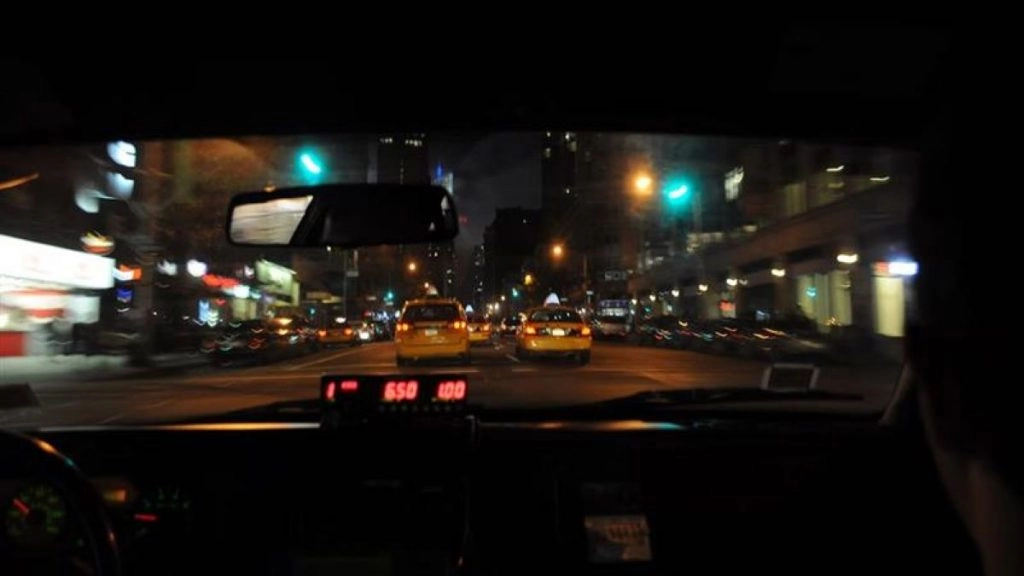 कैब वाले को UPI कर पछताई गुड़गांव की महिला, कहा- ड्राइवर के मैसेज से हो गई परेशान