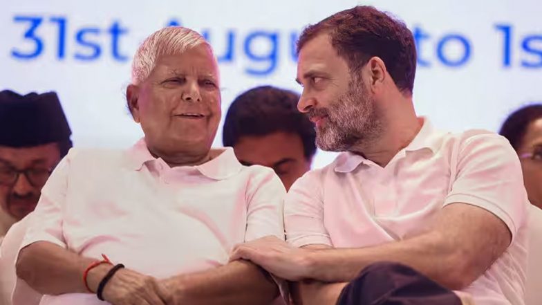 Bihar: सीट बंटवारे पर अड़ा महागठबंधन, राहुल गांधी ने लालू यादव को किया कॉल, मतभेद सुलझाने की कोशिश