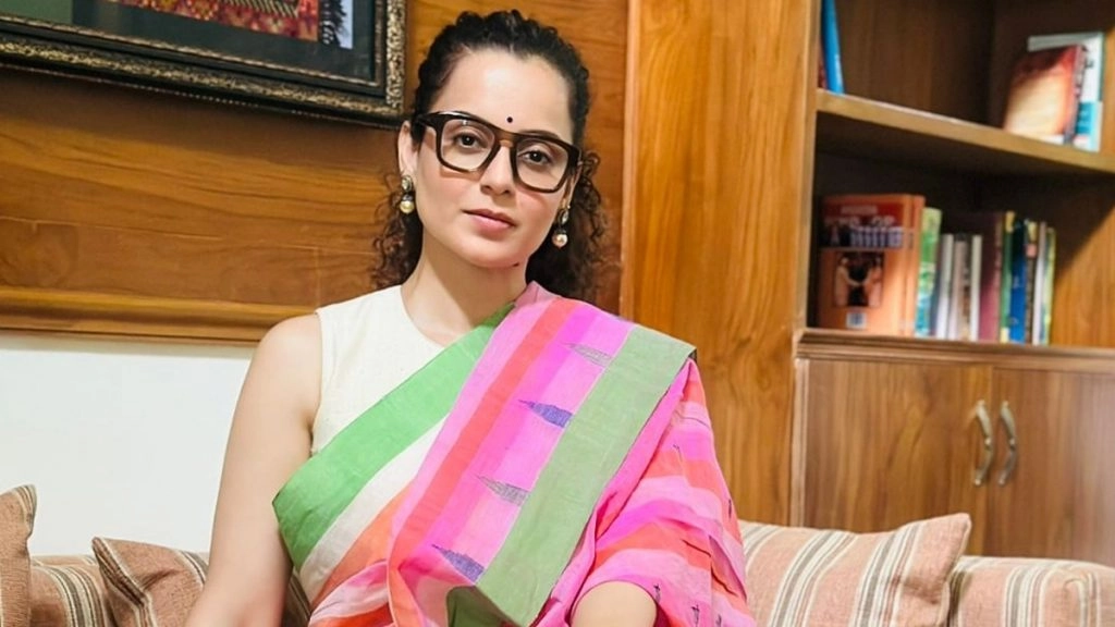 एक्ट्रेस कंगना रनौत ने किसानों पर दिए गए बयान को लेकर आगरा कोर्ट ने याचिका की सुनवाई को स्वीकार किया.