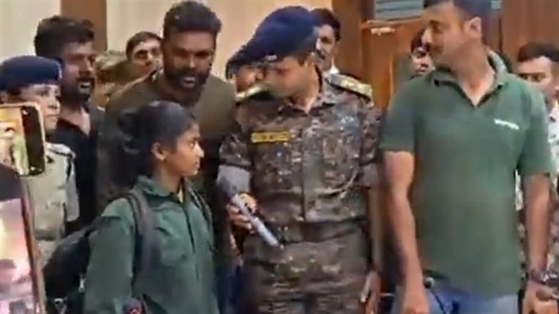 Video: एमपी के बालाघाट में बड़ी कार्रवाई, 22 वर्षीय महिला नक्सली सुनीता ने इंसास रायफल के साथ किया सरेंडर
