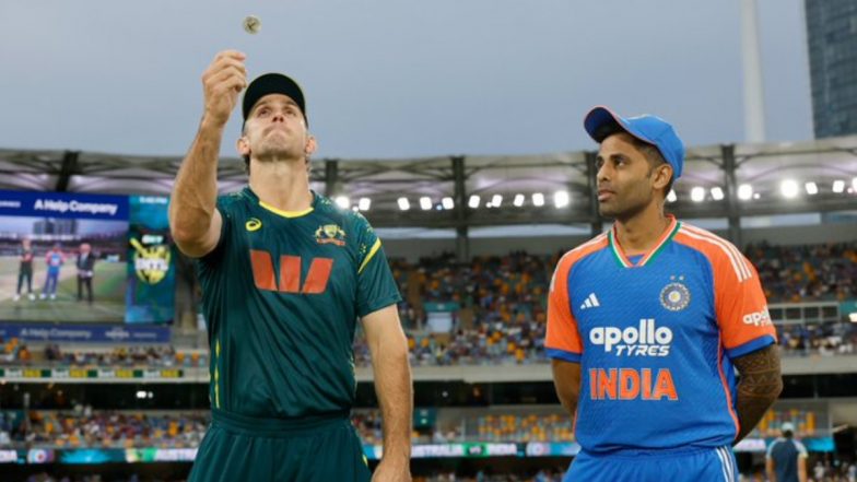 IND vs AUS 5th T20I 2025 Toss &amp; Live Scorecard: ऑस्ट्रेलिया ने टॉस जीतकर टीम इंडिया को दिया पहले बल्लेबाजी का न्योता, देखें दोनों टीम की प्लेइंग इलेवन और लाइव स्कोरकार्ड