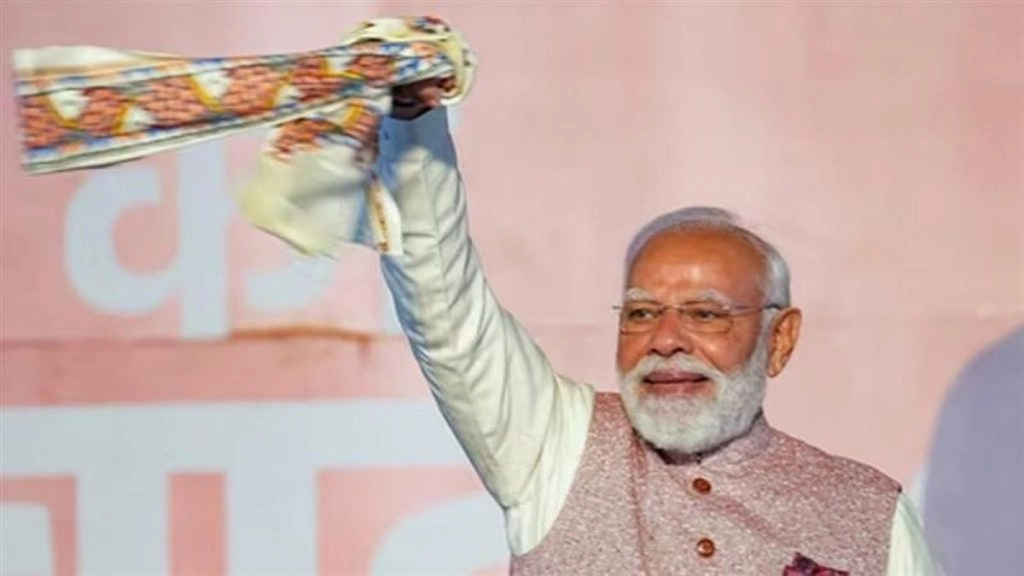 गर्दा उड़ा दिया... बिहार में NDA की प्रचंड जीत पर पीएम मोदी ने लहराया गमछा