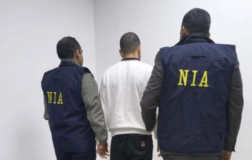 अंतरराष्ट्रीय भगोड़ा अनमोल बिश्नोई भारत लौटा