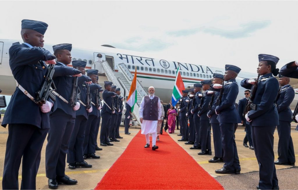 G20 समिट के लिए जोहान्सबर्ग पहुंचे पीएम मोदी