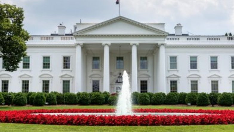US Government Shutdown Ends: अमेरिका में 40 दिनों के बाद टला सरकार बंदी का संकट, सीनेट ने किया अस्थायी समझौता