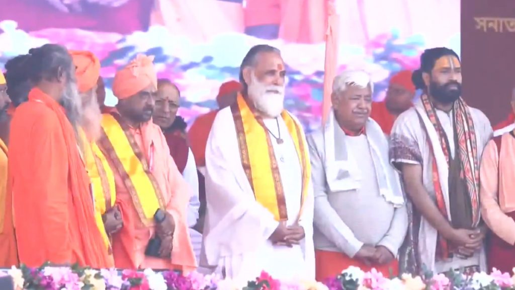 कोलकाता के ब्रिगेड परेड ग्राउंड में सामूहिक गीता पाठ का आयोजन, लाखों लोग होंगे शामिल