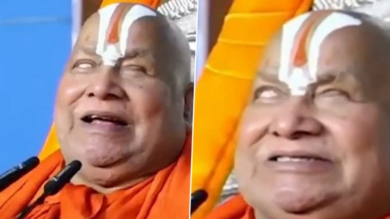 VIDEO: 'वाइफ मतलब Wonderful Instrument For Enjoy, जगद्गुरु स्वामी रामभद्राचार्य ने चित्रकूट में रामकथा के दौरान दिया विवादित बयान
