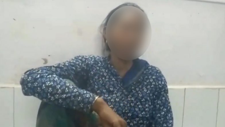 गोलगप्पे खाते समय महिला का जबड़ा ही खिसक गया, मुंह खुला ही रह गया, औरैया में पीड़िता का डॉक्टर्स ने किया इलाज