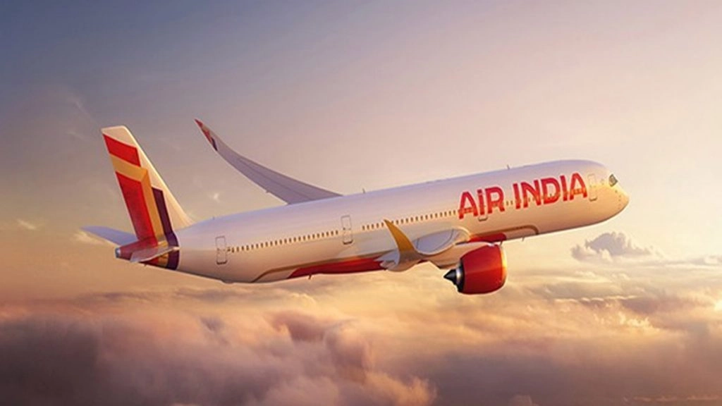 दिल्ली एयरपोर्ट पर एयर इंडिया के विमान की तकनीकी खराबी के बाद इमरजेंसी लैंडिंग, मुंबई जा रहा था प्लेन