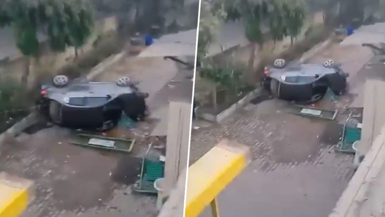 Ghaziabad Flyover Accident: फ्लाईओवर से नीचे गिरी कार, पिता की हुई मौत, बेटा हॉस्पिटल में एडमिट, गाजियाबाद में भीषण सड़क हादसा: VIDEO
