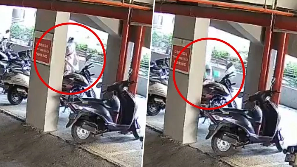 पिंपरी चिंचवड के दुदुलगांव इलाके में महिला सोसाइटी के खुले टैंक में गिरी.