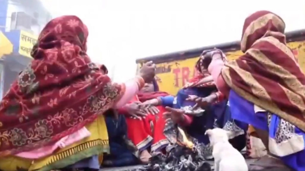 दिल्ली समेत उत्तर भारत में हाड़ कंपा देने वाली ठंड, जानें अन्य राज्यों में आज और आगे कुछ दिन कैसा रहेगा मौसम