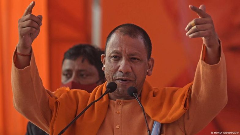 यूपी में 'घुसपैठियों' की पड़ताल और उसपर हो रही राजनीति