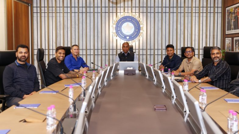 T20 World Cup 2026 India Announcement Live Update: टी20 विश्व कप के लिए टीम इंडिया का ऐलान जल्द, चल रही है सेलेक्टर की मीटिंग