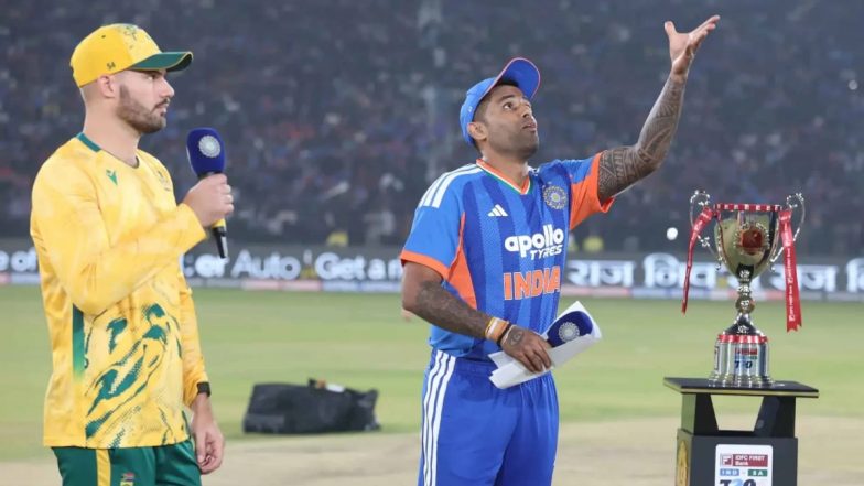 India vs South Africa, 3rd T20I Match Toss Winner Prediction: भारत बनाम दक्षिण अफ्रीका के बीच धर्मशाला में कौन होगा टॉस का बॉस? मैच से पहले जानें कौनसी टीम मार सकती हैं बाजी