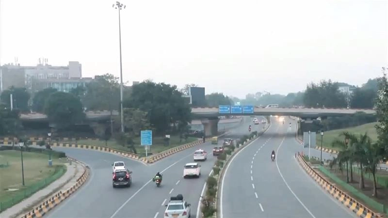 दिल्ली-एनसीआर के लोगों के लिए बड़ी राहत! वायु प्रदूषण में सुधार के बाद GRAP-3 के प्रतिबंध हटाए गए