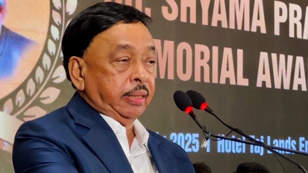 नारायण राणे ने राजनीति से संन्यास की खबरों को किया खारिज, कहा- 'मेरे बयान का गलत मतलब निकाला गया'