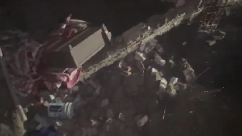 Noida Building Collapse: नोएडा फेज-3 में निर्माणाधीन इमारत गिरी, हादसे में घायल दो लोगों को अस्पताल से मिली छुट्टी