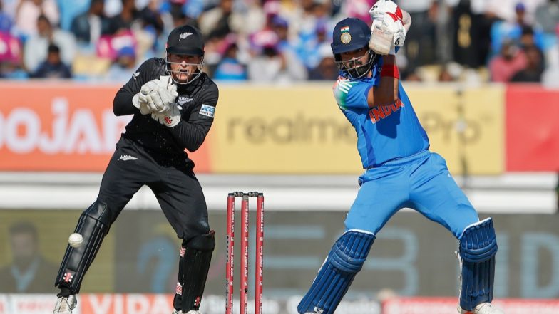 KL Rahul Century: राजकोट में केएल राहुल ने जड़ा शानदार शतक, टीम इंडिया का स्कोर 270 के पार