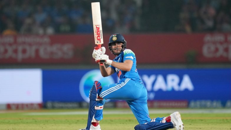 Shubman Gill Half Century: राजकोट में शुभमन गिल ने जड़ा शानदार अर्धशतक, टीम इंडिया का स्कोर 100 के करीब