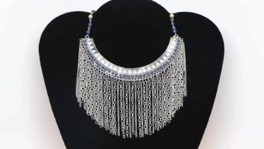 Silver Rate Today, January 30, 2026: चांदी की कीमतों में 'तूफानी' तेजी, ₹4.10 लाख के पार निकला भाव; दिल्ली से चेन्नई तक नई दरें जारी