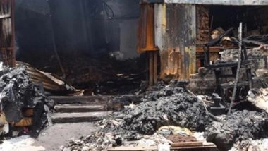 कोलकाता अग्निकांड: मरने वालों की संख्या 25 हुई, NHRC ने लिया संज्ञान; &lsquo;Wow Momo&rsquo; और 'पुष्पांजलि' गोदामों पर गंभीर आरोप