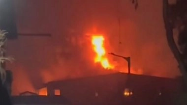 Bhiwandi Fire: मुंबई से सटे भिवंडी में कपड़ा प्रिंटिंग कंपनी में लगी भीषण आग, कड़ी मशक्कत के बाद पाया गया काबू (Watch Video)