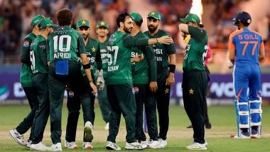Ind vs Pak T20 WC 2026:  ICC की चेतावनी के बाद पाकिस्तान का U-टर्न, भारत के साथ अब मैच खेलने को हुआ राजी; 15 फरवरी को होगा दोनों देशों के बीच मुकाबला