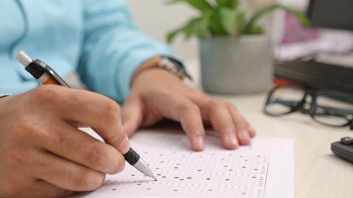 CTET Answer Key: जल्द जारी होगी सीटीईटी की आंसर की, अभ्यर्थी ctet.nic.in पर पेपर 1 और 2 के लिए ऐसे करें डाउनलोड CTET Answer Key: जल्द जारी होगी सीटीईटी की आंसर की, अभ्यर्थी ctet.nic.in पर पेपर 1 और 2 के लिए ऐसे करें डाउनलोड