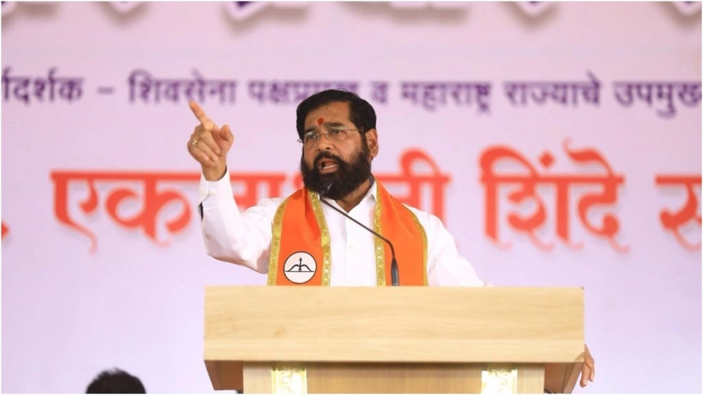 मुंबई मेयर चुनाव से पहले शिंदे का 'पावर गेम', NCP के दोनों गुटों के पार्षद शिवसेना में शामिल, BMC में बढ़ी ताकत
