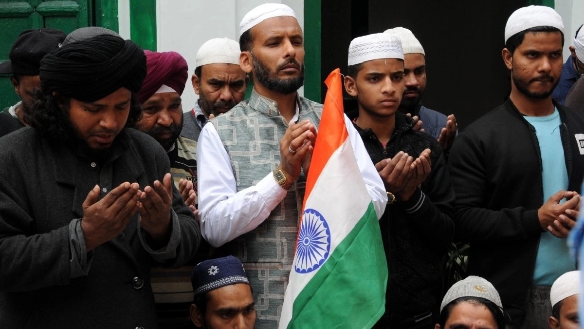 Shab-E-Barat 2026: भारत में 3 फरवरी को मनाई जाएगी शब-ए-बरात, जानें 'माफी की रात' का महत्व और इबादत का तरीका